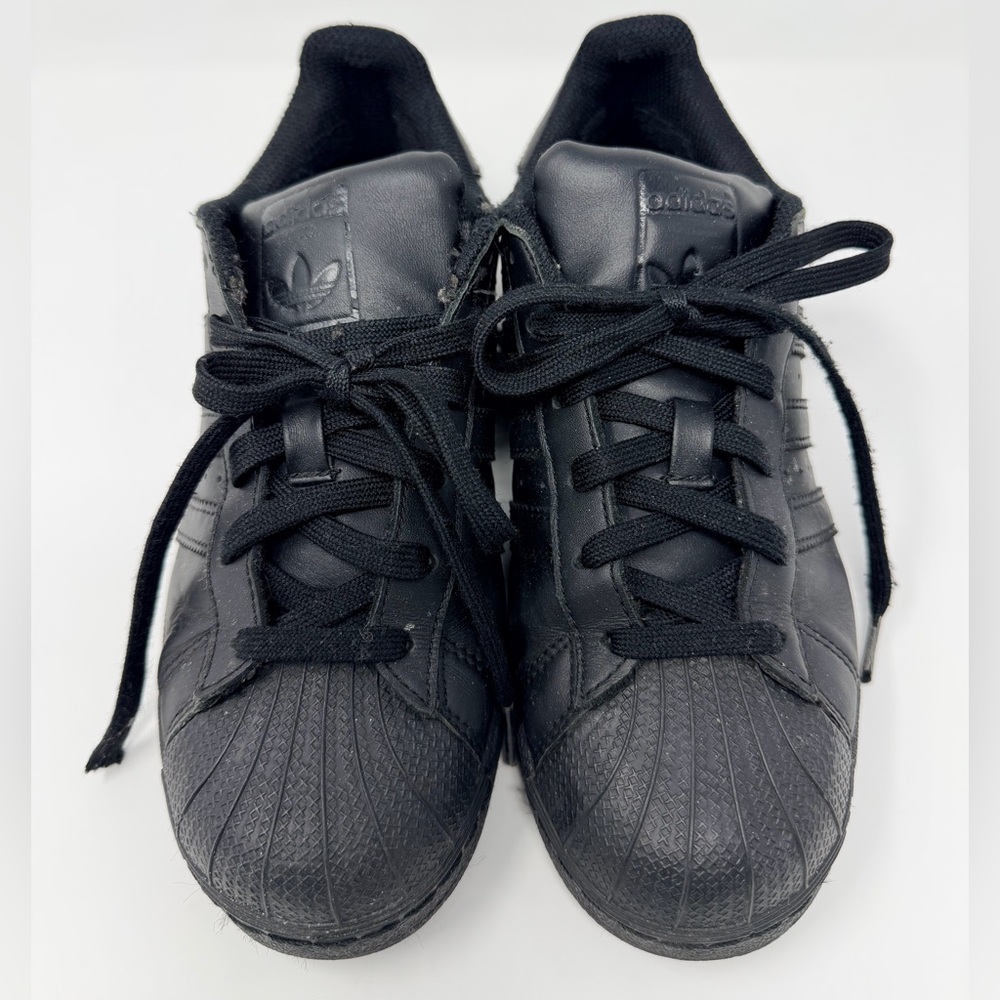 Adidas Superstar Black Sneakers 80s Street Sporty Footwear Athletic Shoes Unisex - Picture 4 of 17